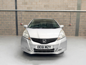 2012 Honda Jazz 1.4 I-Vtec Ex Euro 5 5dr in Silver — image 2