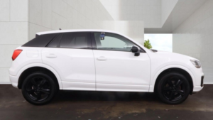 2019 Audi Q2 1.6 Tdi 30 Sport SUV 5dr Diesel S Tronic Euro 6 (s/s) (116 Ps) in White — image 4