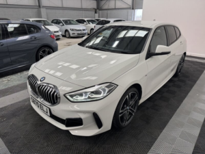 2020 BMW 1 Series 1.5 116d M Sport in White — image 3