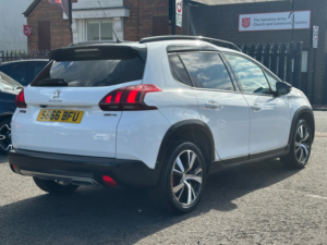 2016 Peugeot 2008 1.2 Puretech Gt Line SUV 5dr Petrol Manual Euro 6 (s/s) (110 Ps) in White — image 4