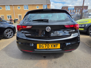 2020 Vauxhall Astra 1.2 Turbo Sri Vx Line Nav Hatchback 5dr Petrol Manual Euro 6 (s/s) (145 Ps) in Black — image 4