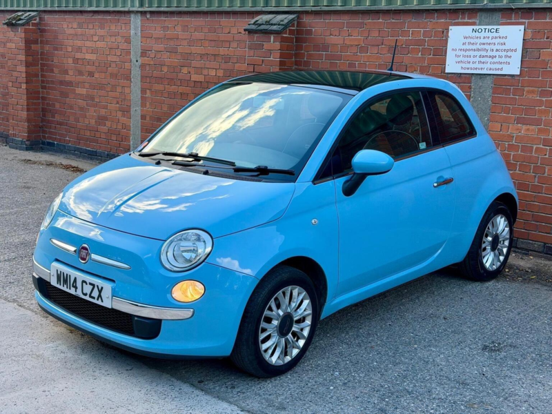 2014 Fiat 500 1.2 Lounge Euro 6 (s/s) 3dr in Blue — image 1