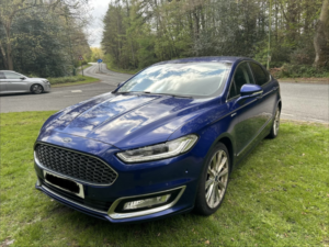 2018 Ford Mondeo 2.0 Tdci Duratorq Vignale in Blue — image 4