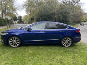 2018 Ford Mondeo 2.0 Tdci Duratorq Vignale in Blue — image 5