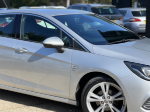 2017 Vauxhall Astra 1.4 I Turbo Sri Vx Line in Silver — image 5