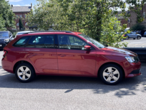 2017 Skoda Fabia 1.2 Tsi Se Estate 5dr Petrol Manual Euro 6 (s/s) (90 Ps) in Red — image 6