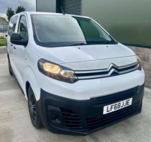 2018 Citroen Dispatch 1.5 Bluehdi Xs Swb Euro 6 (s/s) 5dr (2 Seat) in White — image 5