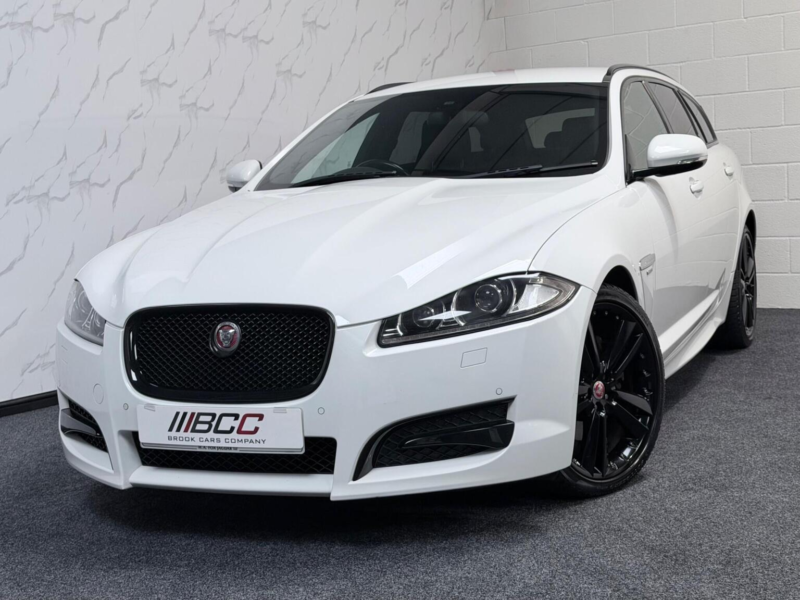 2014 Jaguar Xf 3.0d V6 R-Sport Sportbrake Auto Euro 5 (s/s) 5dr in White — image 1