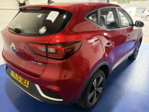 2021 MG MG Zs 44.5kwh Excite in Red — image 6