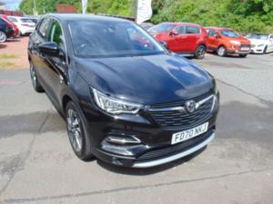 2020 Vauxhall Grandland X 1.2 Turbo Griffin * Mot June 2027 * Welt Belt Has Just Been Replaced * Finance Available * Free 6 Mo in Black — image 5