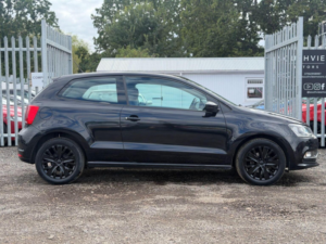 2015 Volkswagen Polo 1.0 Bluemotion Tech Se Euro 6 (s/s) 3dr in Black — image 4