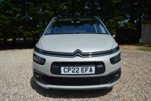2022 Citroen Grand C4 Spacetourer 1.2 Puretech Shine in Silver — image 3