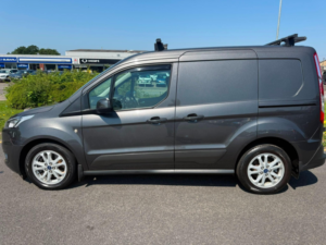 2020 Ford Transit Connect 1.5 200 Ecoblue Limited L1 Euro 6 (s/s) 5dr in Grey — image 5
