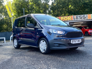 2017 Ford Transit Courier 1.5 Tdci Combi Van 6dr Diesel Manual L1 H1 (s/s) (99 G/km, 74 Bhp) in Blue — image 2