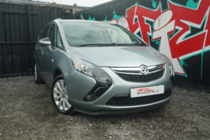 2013 Vauxhall Zafira Tourer 2.0 Cdti Se MPV 5dr Diesel Auto Euro 5 (165 Ps) in Silver — image 2