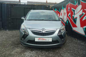2013 Vauxhall Zafira Tourer 2.0 Cdti Se MPV 5dr Diesel Auto Euro 5 (165 Ps) in Silver — image 4
