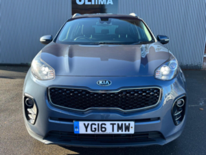 2016 Kia Sportage 1.7 Crdi 2 Euro 6 (s/s) 5dr in Blue — image 2