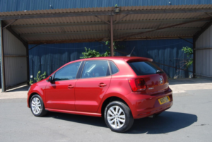 2017 Volkswagen Polo 1.2 Tsi Comfort Line in Red — image 4