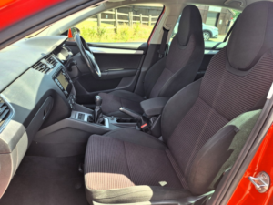 2016 Skoda Octavia 1.6 Tdi Se Sport in Red — image 4