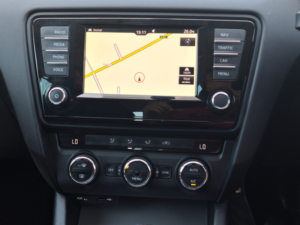 2016 Skoda Octavia 1.6 Tdi Se Sport in Red — image 5