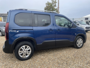 2020 Peugeot Rifter Auto Wav Wheelchair Accessible Vehicle Automatic 1.2 (2020/69) in Blue — image 3
