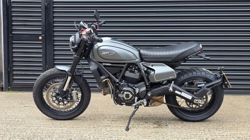 2022 Ducati Scrambler 800 803 Nightshift Euro 5 in Grey — image 1