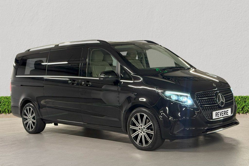 2024 Mercedes-Benz V Class 2.0 V300d Sport MPV 5dr Diesel G-Tronic+ Euro 6 (s/s) Xlwb (237 Ps) in Black — image 1