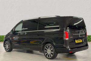2024 Mercedes-Benz V Class 2.0 V300d Sport MPV 5dr Diesel G-Tronic+ Euro 6 (s/s) Xlwb (237 Ps) in Black — image 5