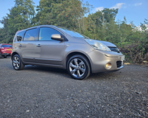 2011 Nissan Note 1.4 16v N-Tec in Beige — image 2