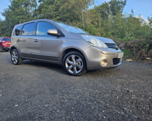 2011 Nissan Note 1.4 16v N-Tec in Beige — image 3