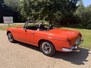 1973 MG Mgb 1.8 Roadster. in Orange — image 3