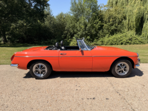 1973 MG Mgb 1.8 Roadster. in Orange — image 5