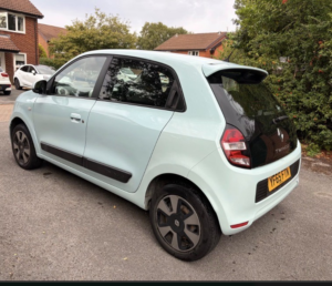 2015 Renault Twingo 1.0 Play Sce 70 in Blue — image 3