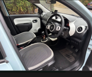 2015 Renault Twingo 1.0 Play Sce 70 in Blue — image 5