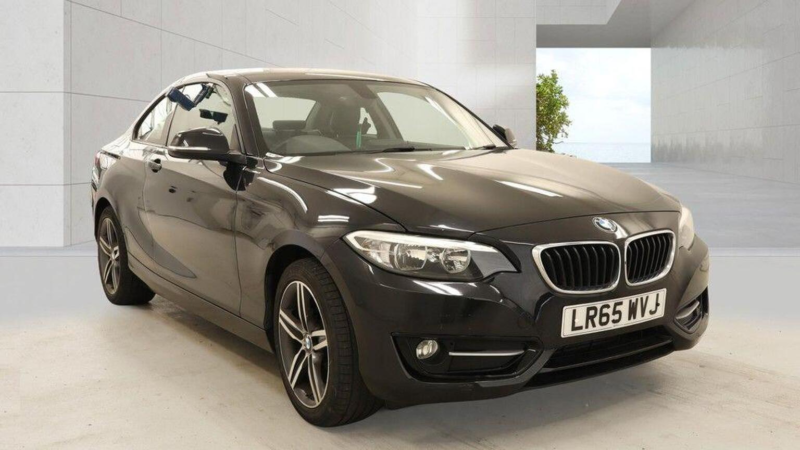 2015 BMW 2 Series 1.5 218i Sport Euro 6 (s/s) 2dr in Black — image 1