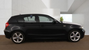 2010 BMW 1 Series 2.0 118d Sport 5 Door in Black — image 3