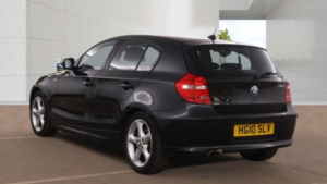 2010 BMW 1 Series 2.0 118d Sport 5 Door in Black — image 5