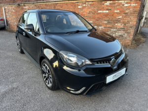 2018 MG Mg3 1.5 Vti-Tech 3style+ in Black — image 2