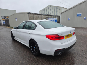 2018 BMW 5 Series 2.0 520d M Sport Auto Xdrive Euro 6 (s/s) 4dr in White — image 4