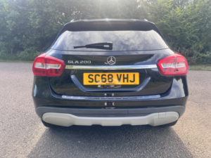 2018 Mercedes-Benz Gla 1.6 Gla200 Se in Black — image 4