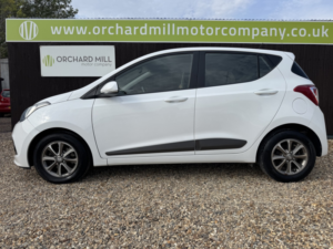 2015 Hyundai I10 1.2 Premium in White — image 3