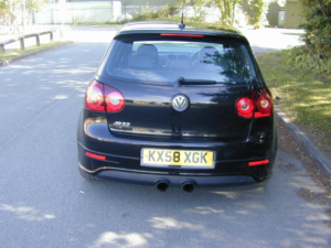 2008 Volkswagen Golf Ref 8714 - VW Golf R32 3.2 V6 4 Motion (4wd) Manual 3dr Hatch (rhd - Uk Car) in Black — image 5