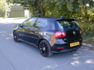2008 Volkswagen Golf Ref 8714 - VW Golf R32 3.2 V6 4 Motion (4wd) Manual 3dr Hatch (rhd - Uk Car) in Black — image 6