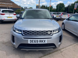2019 Land Rover Range Rover Evoque 2.0 D180 S SUV 5dr Diesel Auto 4WD Euro 6 (s/s) (180 Ps) in Silver — image 2