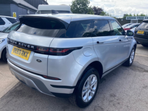 2019 Land Rover Range Rover Evoque 2.0 D180 S SUV 5dr Diesel Auto 4WD Euro 6 (s/s) (180 Ps) in Silver — image 6