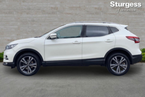 2018 Nissan Qashqai 1.5 Dci N-Connecta Euro 6 (s/s) 5dr in White — image 4