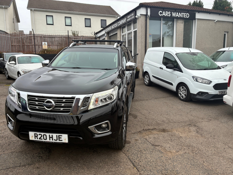 2017 Nissan Navara 2.3 Dci Tekna Pickup Double Cab 4dr Diesel Manual 4WD Euro 6 (s/s) (190 Ps) in Black — image 1