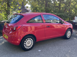 2014 Vauxhall Corsa 1.0 Ecoflex 12v S Hatchback 3dr Petrol Manual Euro 5 (65 Ps) in Red — image 6