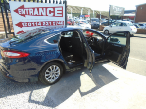 2016 Ford Mondeo 1.5 Tdci Econetic Zetec Hatchback 5dr Diesel Manual Euro 6 (s/s) (120 Ps) in Blue — image 6