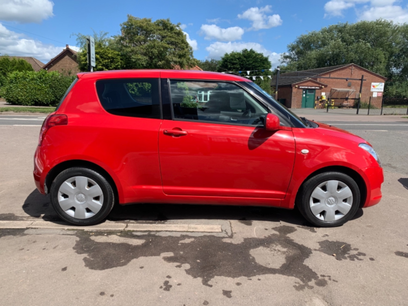 2010 Suzuki Swift 1.3 Sz2** Lady Owner 12.5 Years** in Red — image 1